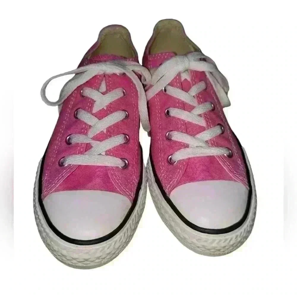 Converse Chuck Taylor Pink All-Star OX Low Top Sneaker